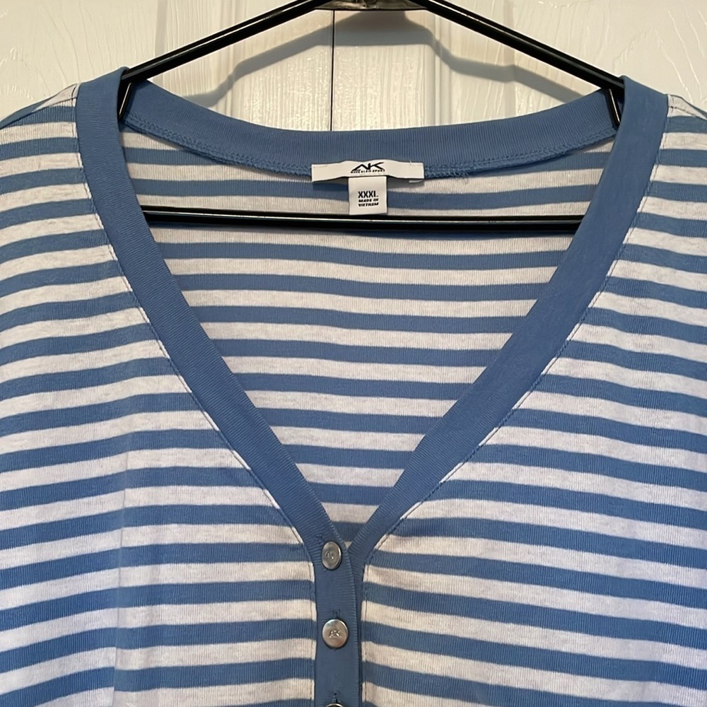 NWT Anne Klein Sport XXXL horizontal blue & white striped top 3/4 sleeves V neck